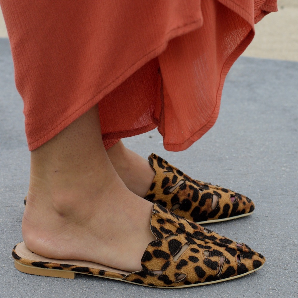 LAST 1️⃣ Leopard Vegan Suede Slide - Picture 4 of 8